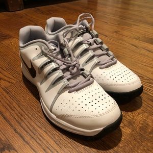 Nike Vapor Court Men’s Tennis Shoes